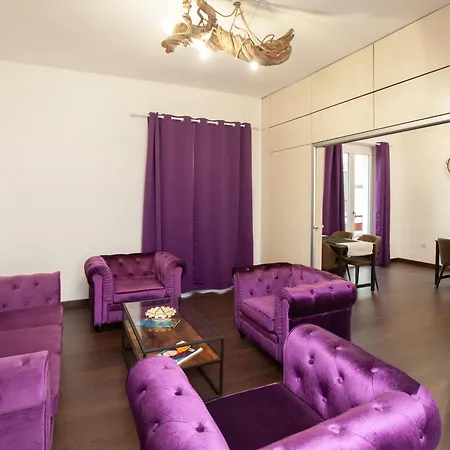 Myrtus Piazza Gramsci بيت ضيافة كالياري